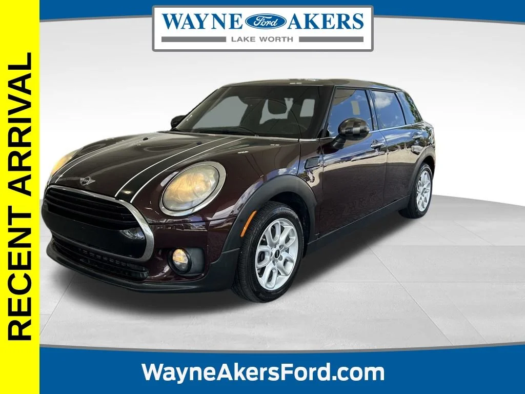 2017 MINI Clubman Cooper's photo