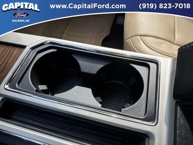 Used 2017 White Ford Lariat image 32