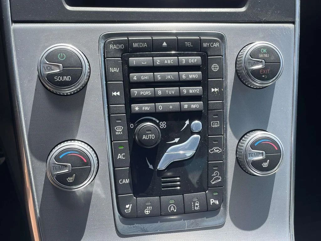 2018 Volvo S60 Platinum - Photo 22