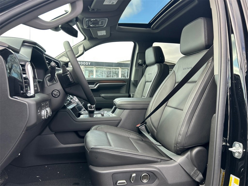 2026 GMC SIERRA - Image 16