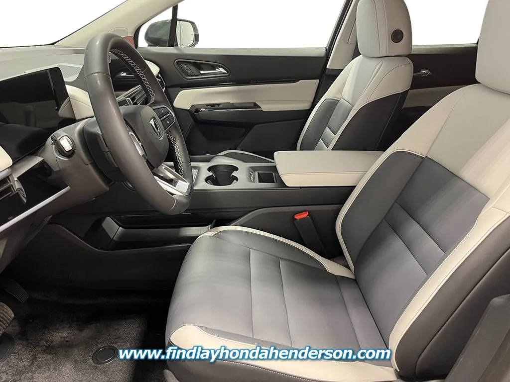 New 2026 Mercury Silver Metallic Honda Touring image 13
