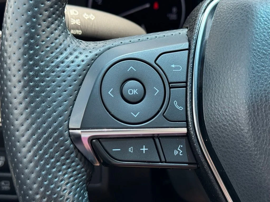 Certified Used 2022 Gray Toyota Limited image 23