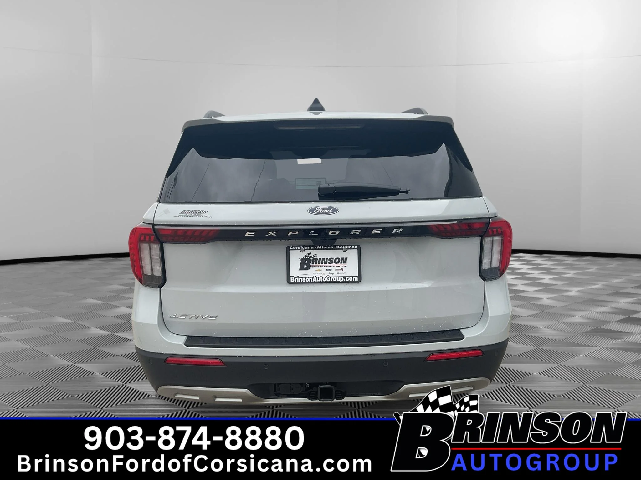 New 2027 Avalanche Gray Ford Active image 4