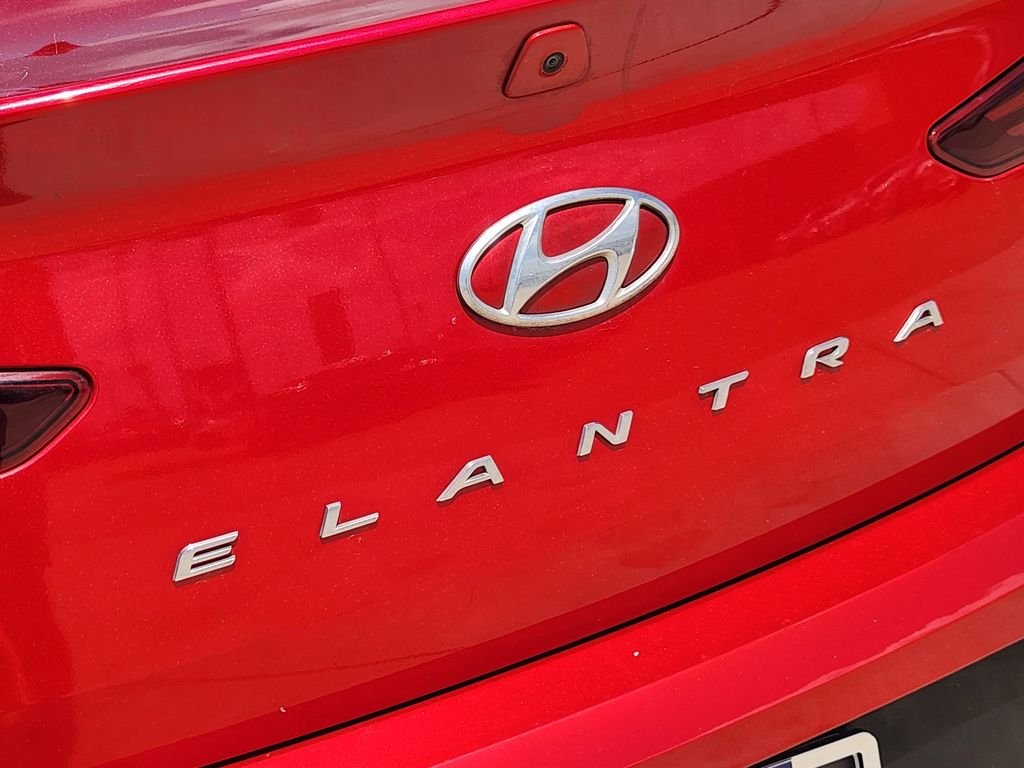 Used 2020 Calypso Red Hyundai SEL image 14