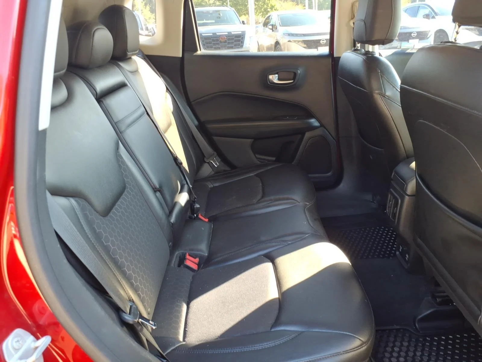Used 2018 Redline Pearlcoat Jeep Altitude image 20