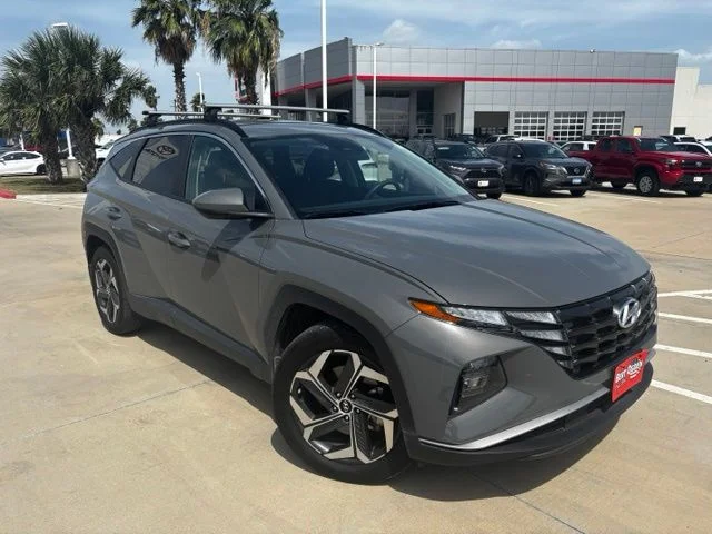 Used 2024 Gray Hyundai SEL image 1