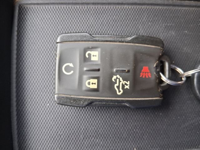 Used 2022 Black Chevrolet Custom image 14
