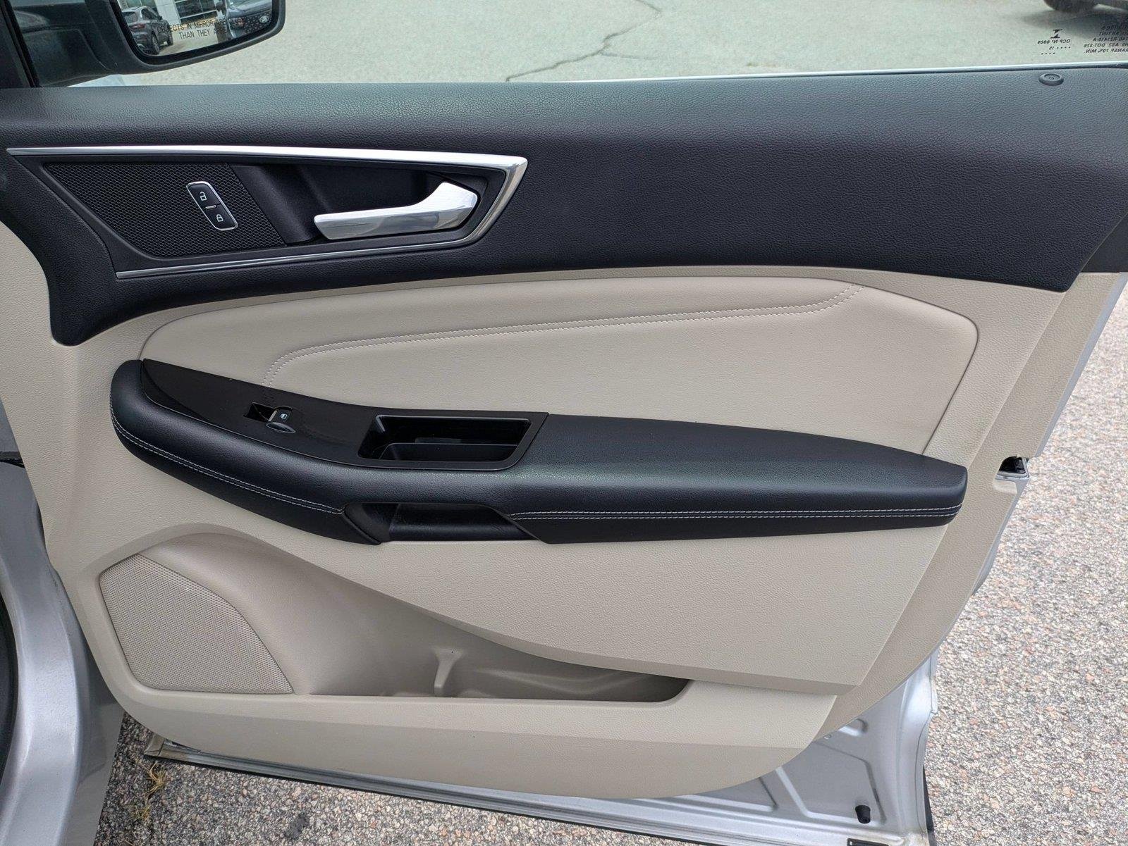 Used 2015 Ingot Silver Metallic FORD  image 32