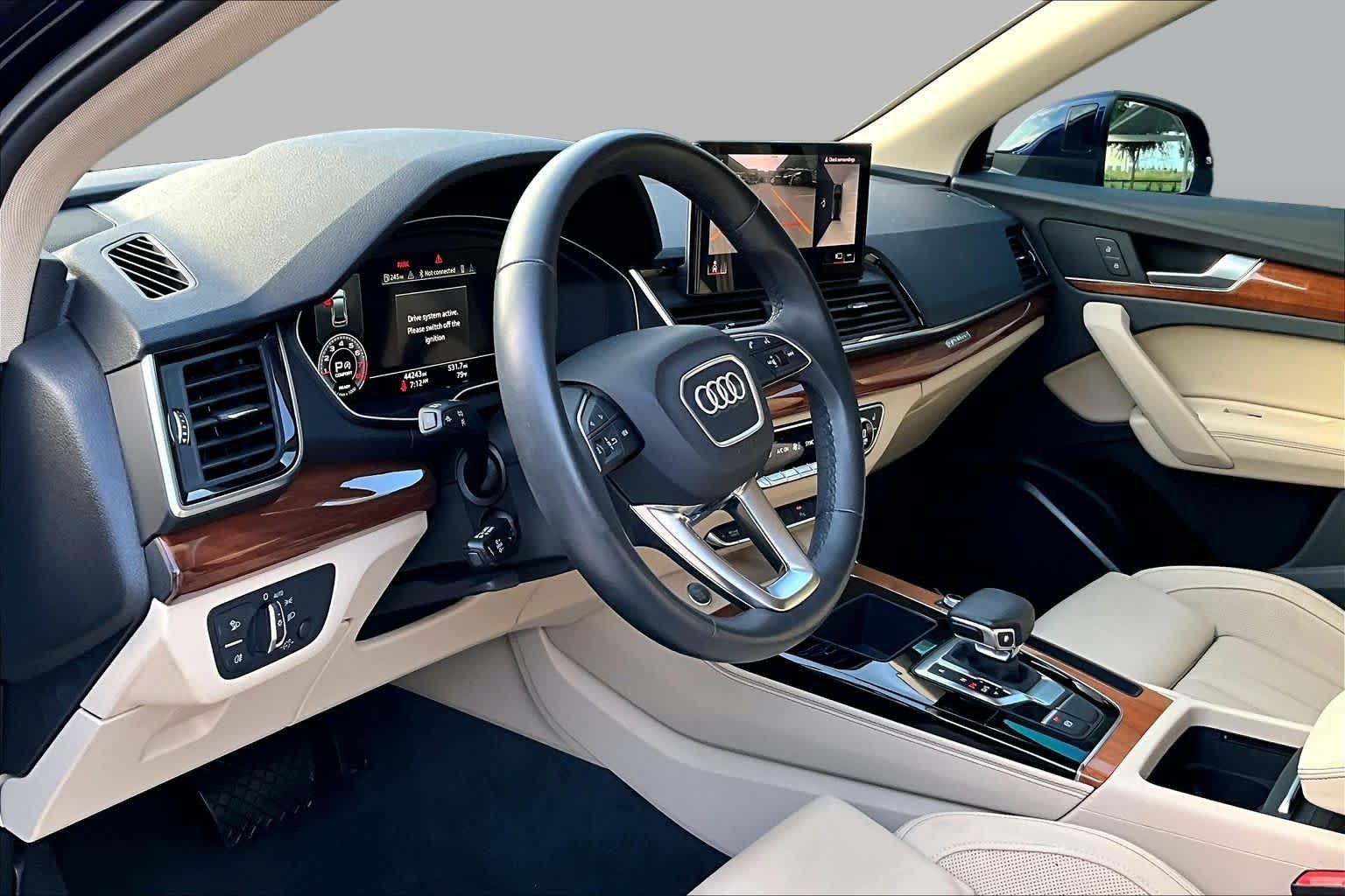 Used 2021 Navarra Blue Metallic Audi Premium Plus image 32