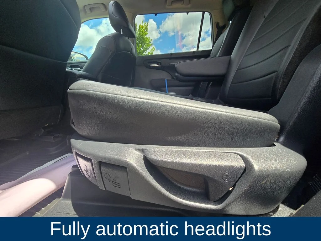 Used 2024 Silver Toyota XLE image 15