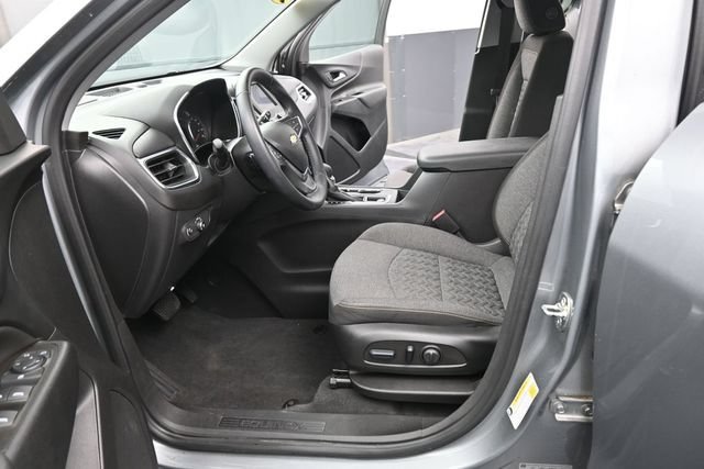 Used 2023 Sterling Gray Metallic Chevrolet LT image 9