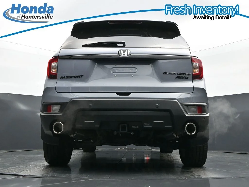Used 2025 Sonic Gray Pearl Honda AWD BLACK EDITION image 31