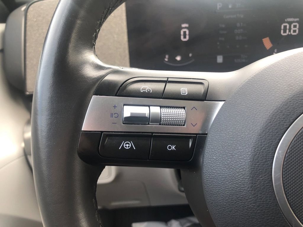 Used 2024 Blue Hyundai SEL image 28