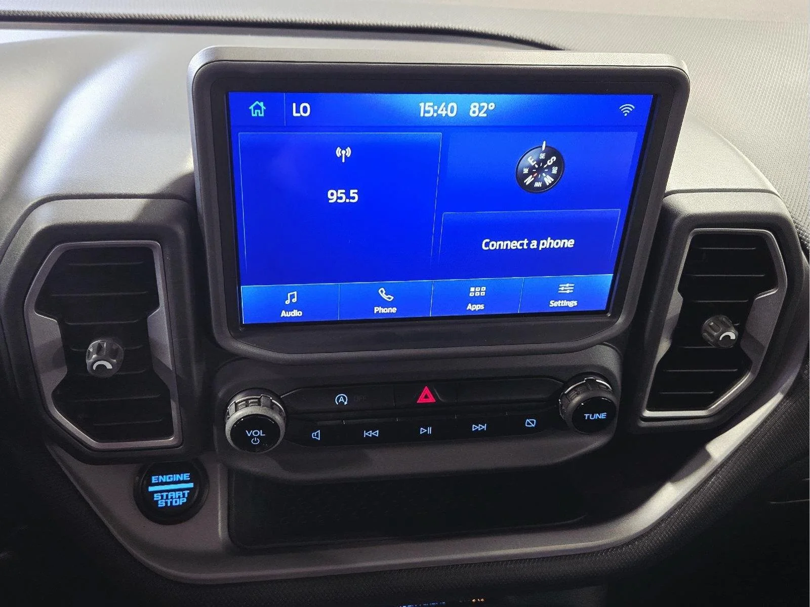 Used 2024 Cactus Gray Ford Big Bend image 20