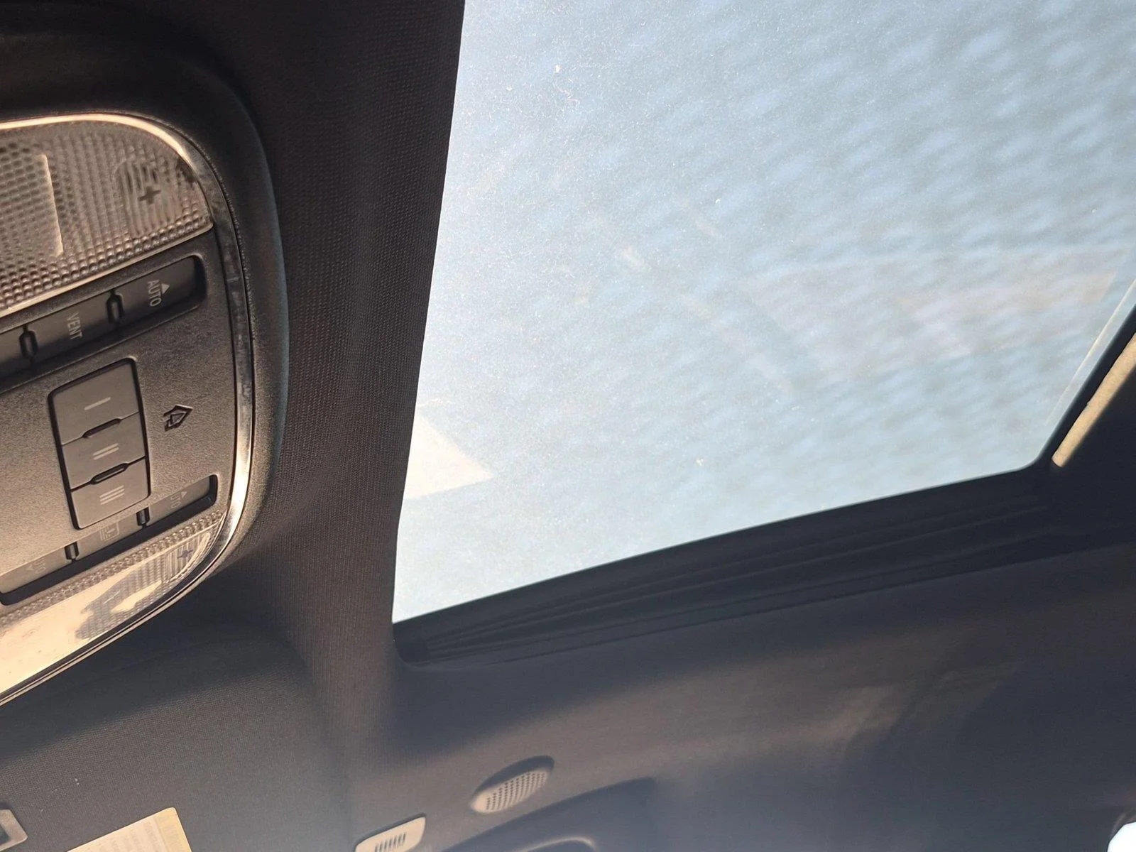 Used 2020 Bright White Clearcoat Jeep Overland image 30