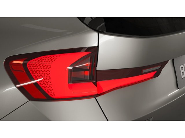 New 2026 Space Silver Metallic BMW xDrive28i image 8