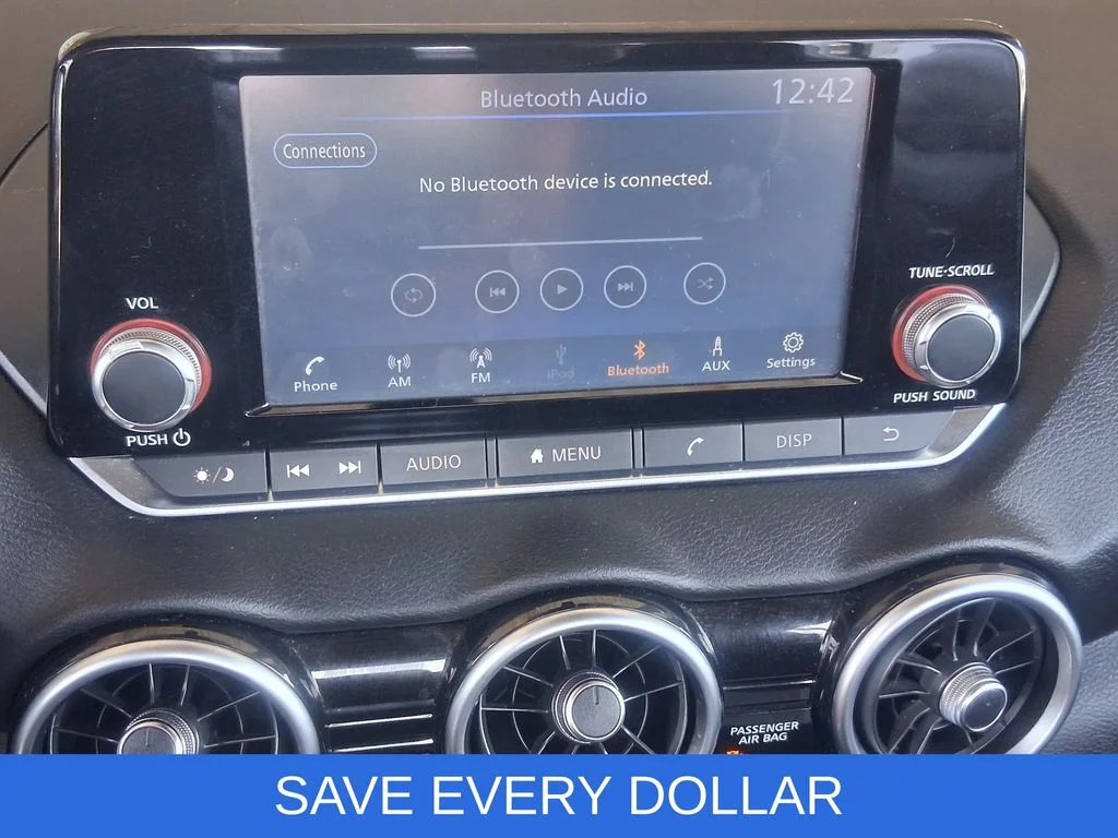 Used 2021 White Nissan S image 8