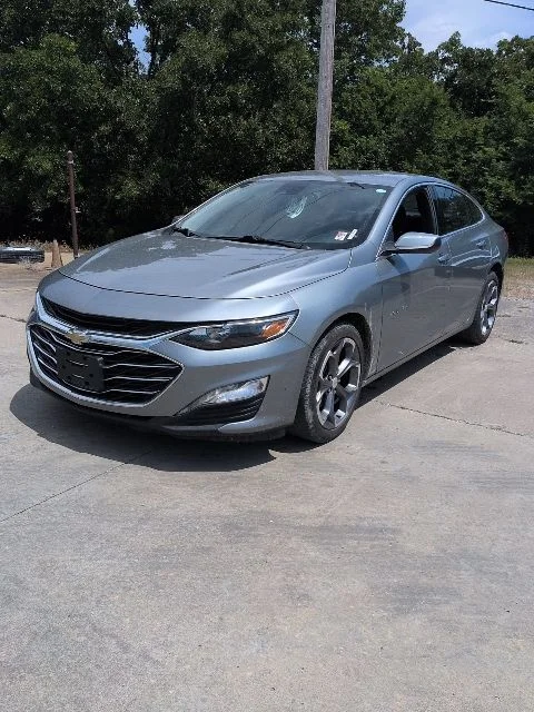 Used 2024 Gray Chevrolet LT image 3
