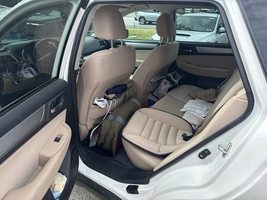 Used 2017 White Subaru 2.5i Premium image 20