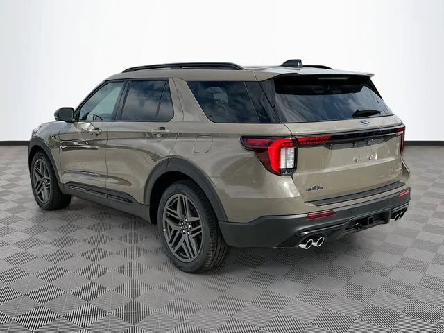 New 2026 Gray Ford ST image 4