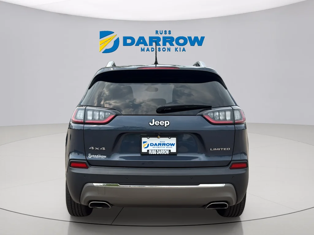 Used 2020 Slate Blue Pearlcoat Jeep Limited image 4