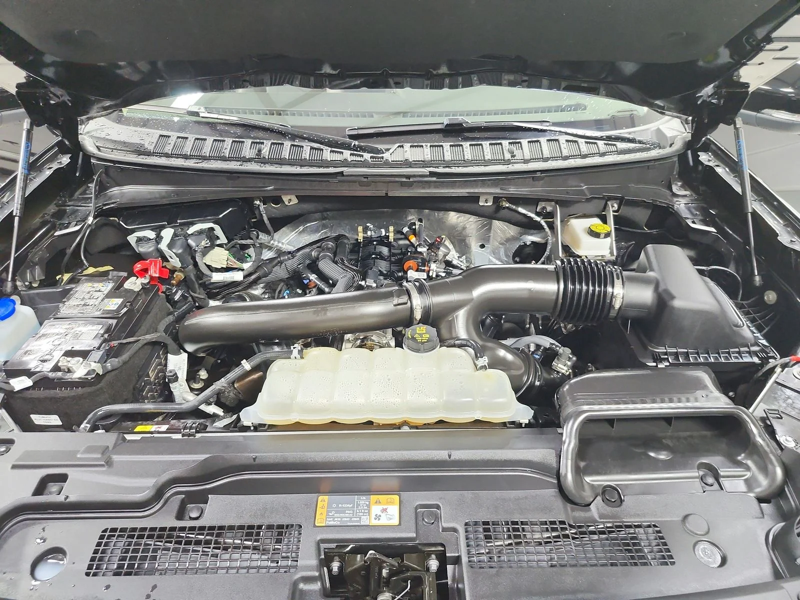 Used 2025 Black Ford Active image 18