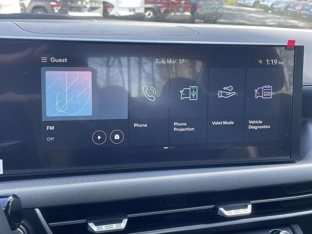 New 2026 White Hyundai SE image 24