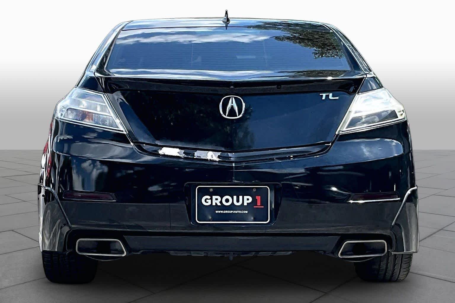 Used 2013 Crystal Black Pearl Acura Tech image 4