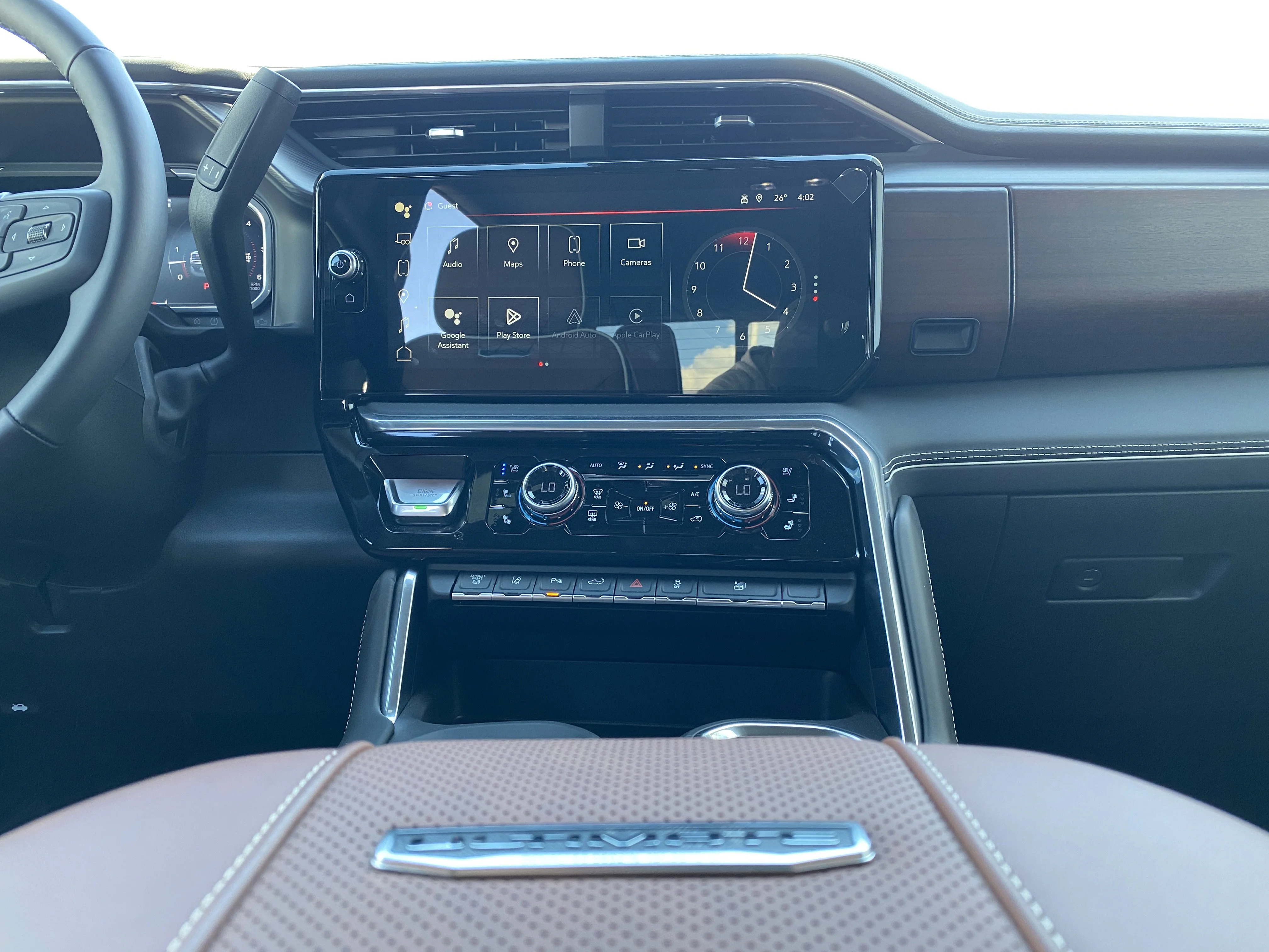 New 2026 GLACIER WHITE TRICOAT GMC Denali Ultimate image 20