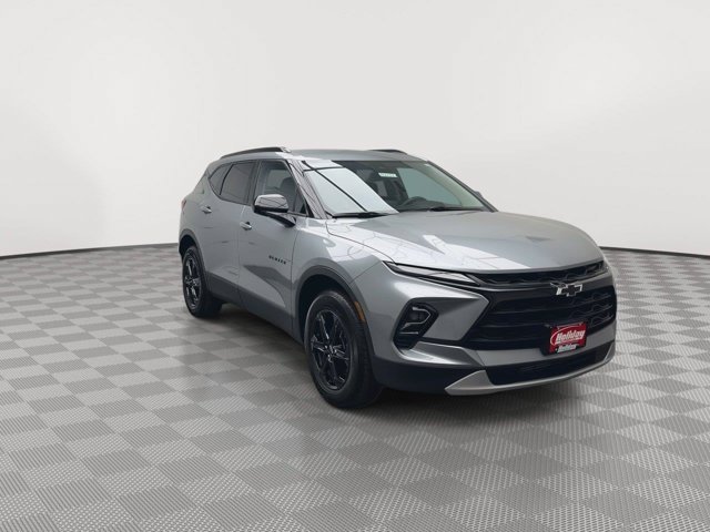 Used 2026 Sterling Gray Metallic Chevrolet LT image 34