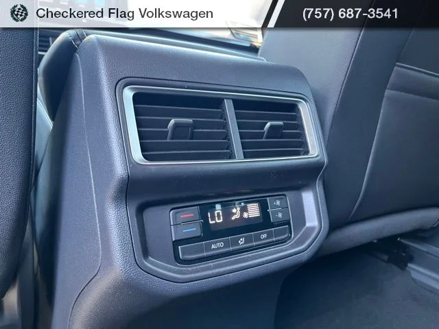 New 2026 White Volkswagen 2.0T SE w/Technology image 45