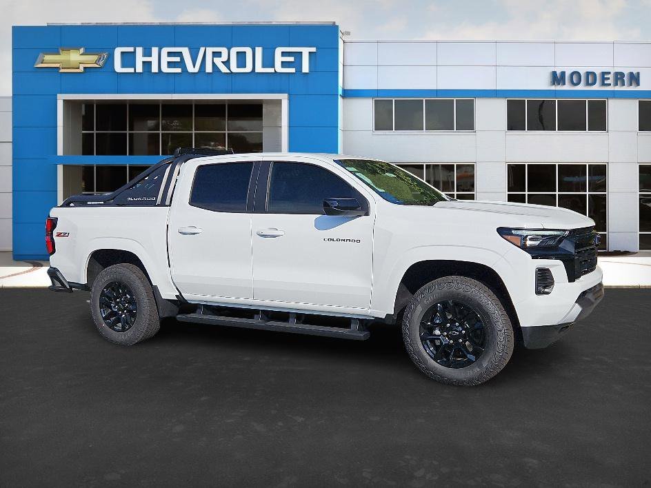2025 Chevrolet Colorado Z71 - Photo 7