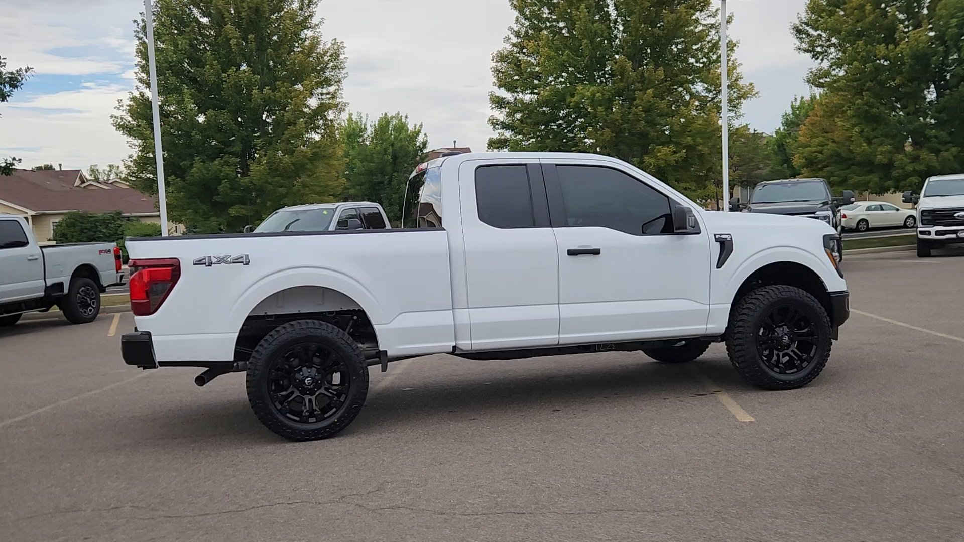 New 2026 Oxford White Ford XL image 12