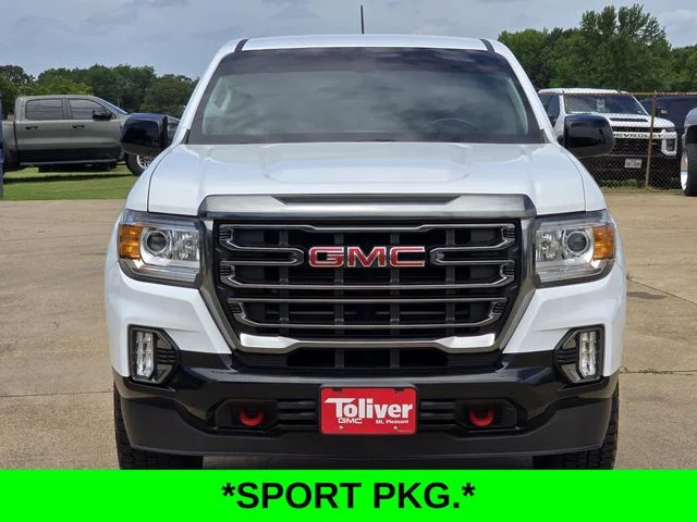Used 2022 White GMC AT4 w/Cloth image 3