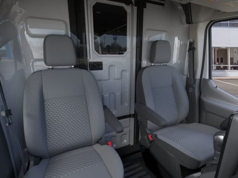 New 2026 Oxford White Ford Cargo Van image 10