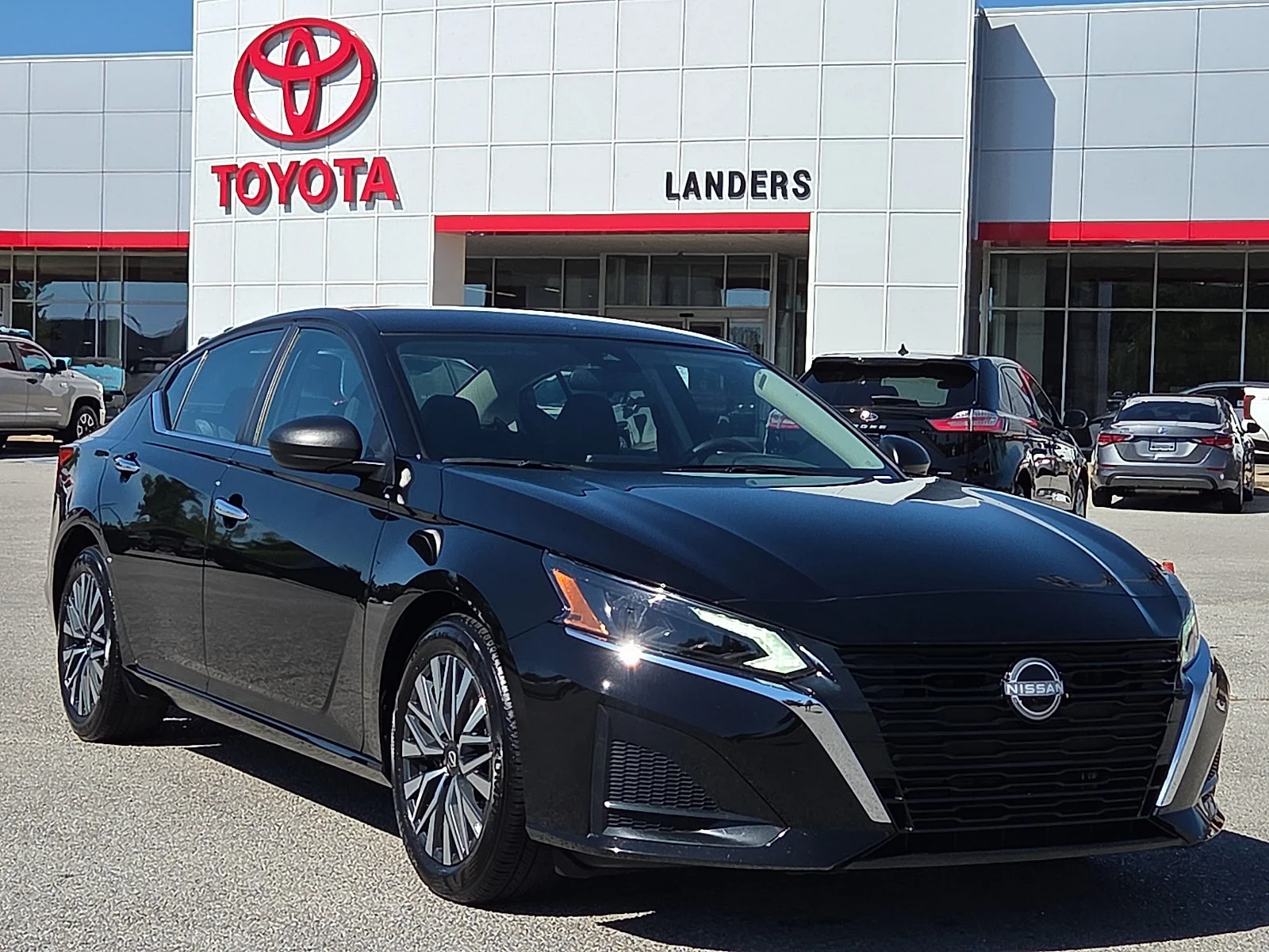 2025 Nissan Altima