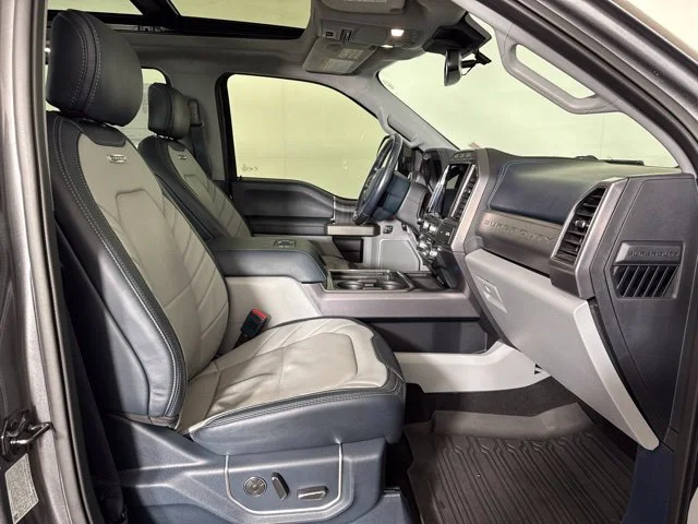 Used 2022 Gray Ford Limited image 4