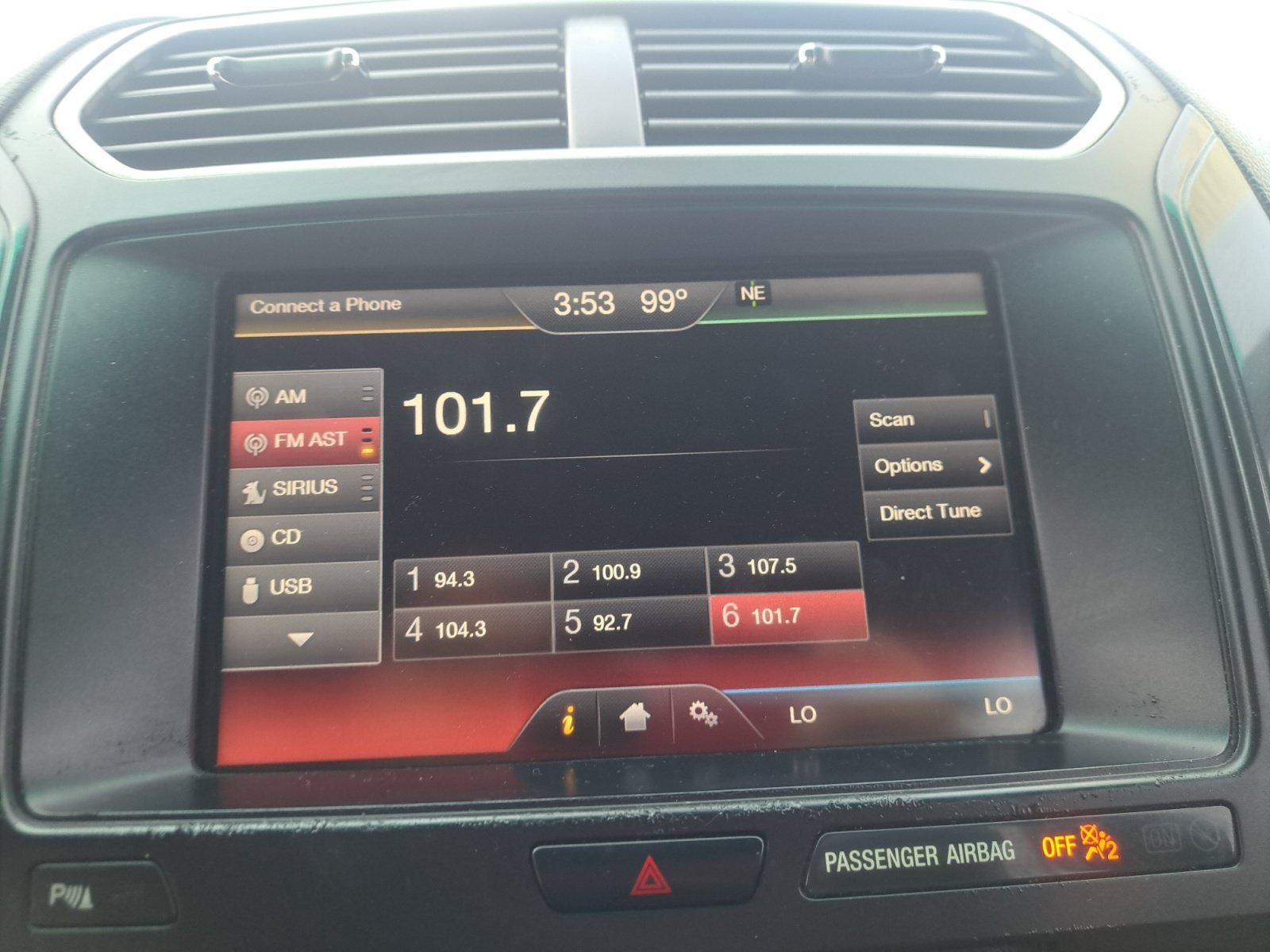 Used 2016 Orange Ford XLT image 16