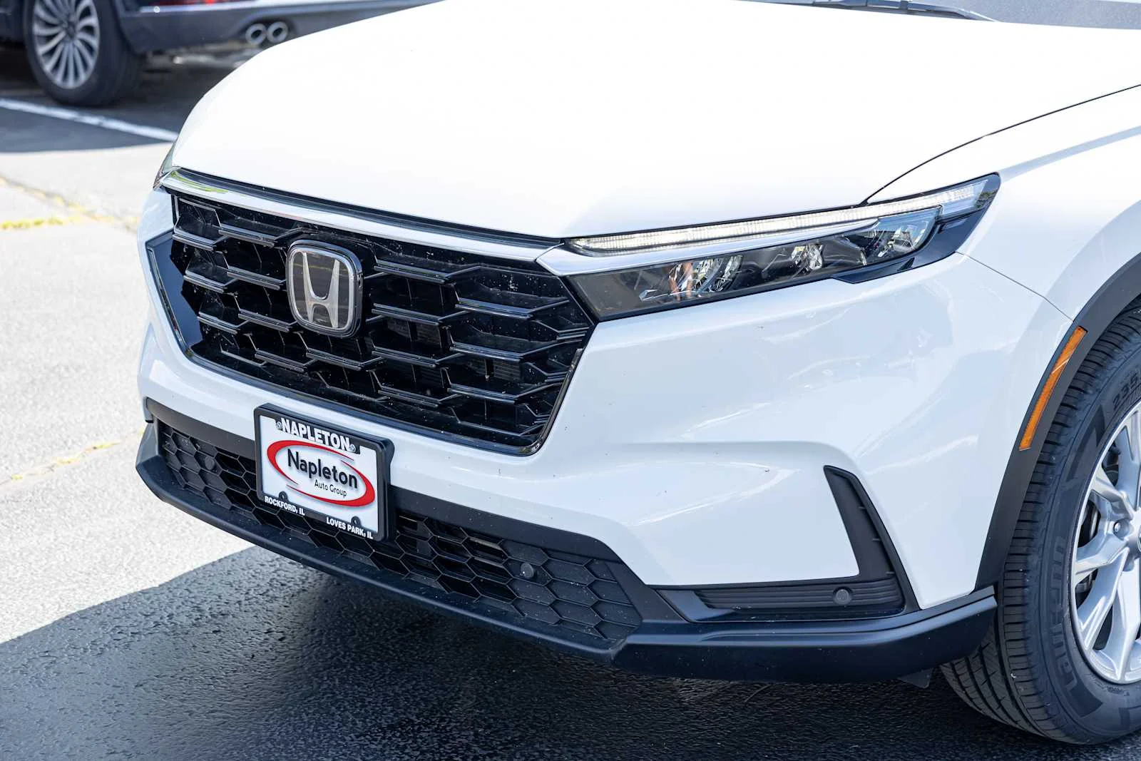 Certified Used 2024 Platinum White Pearl Honda EX-L image 36