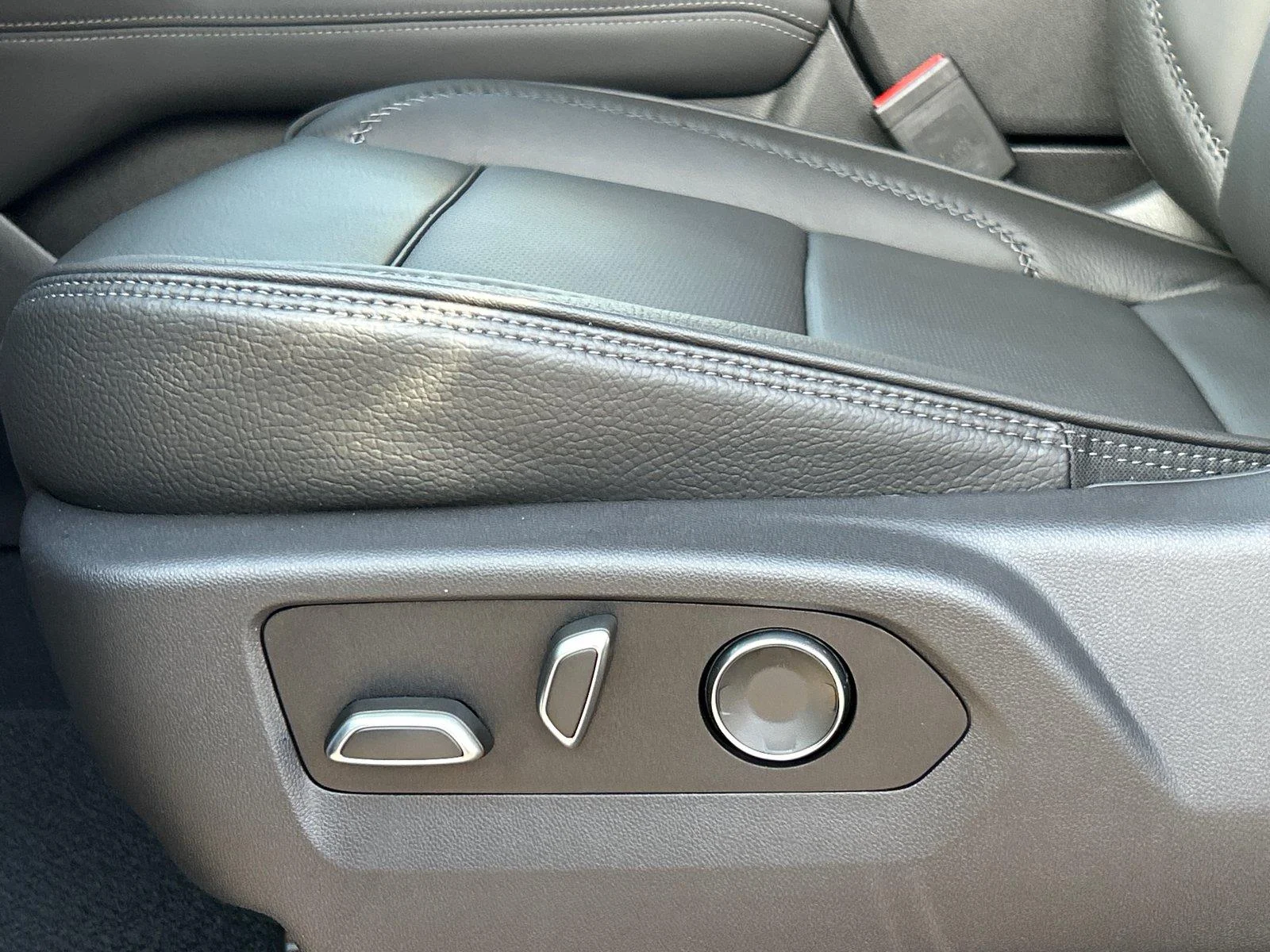 New 2026 Onyx Black GMC Denali image 16