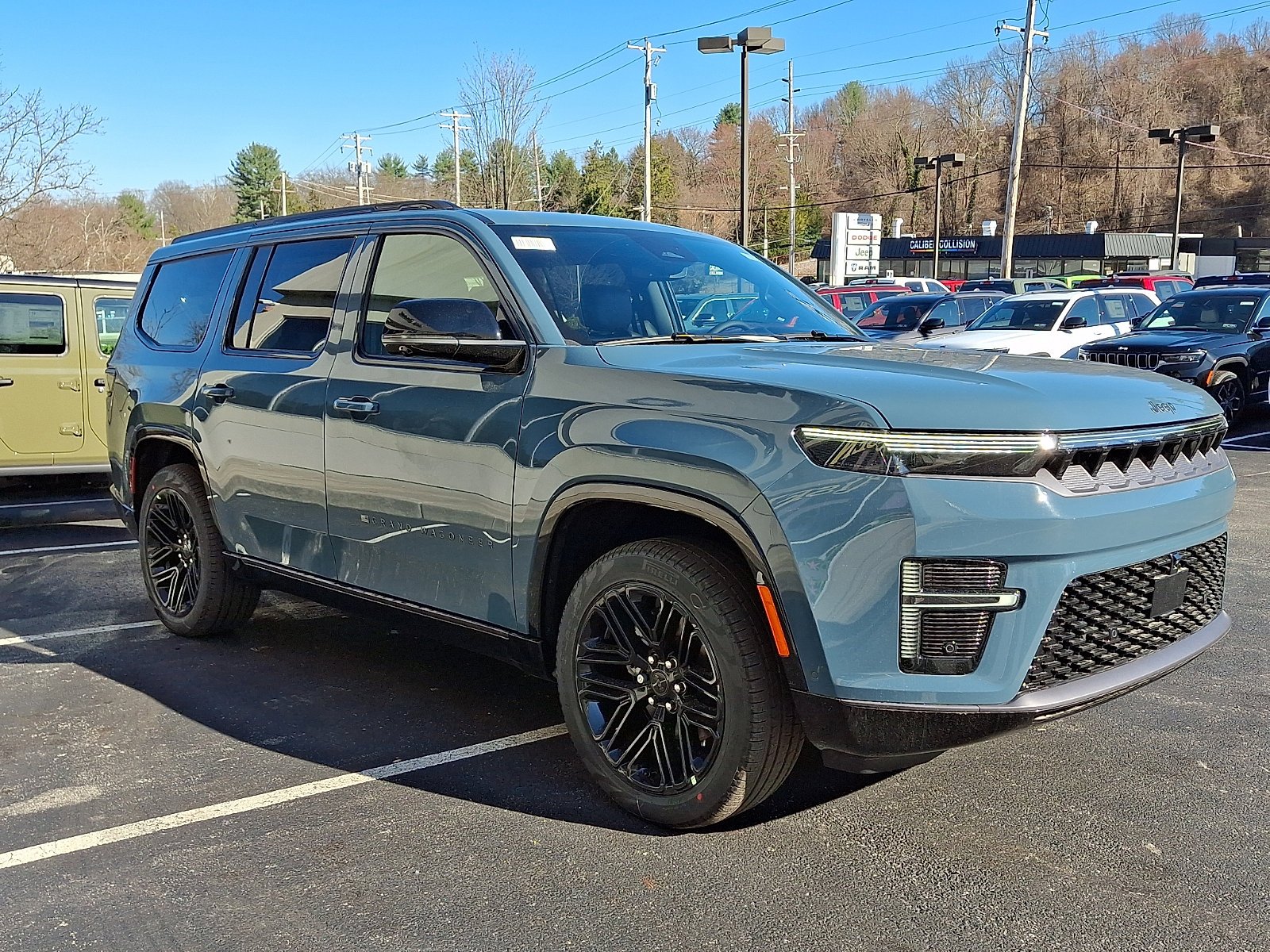 New 2026 Steel Blue Exterior Paint Jeep Limited Reserve image 2