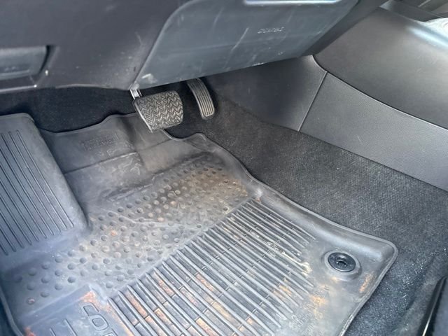 Used 2026  Toyota LE image 25