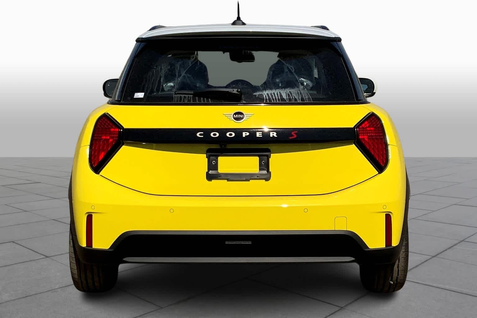 New 2025 Sunny Side Yellow MINI Cooper S image 4