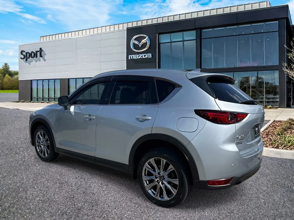 Used 2019 Silver Mazda Signature image 5