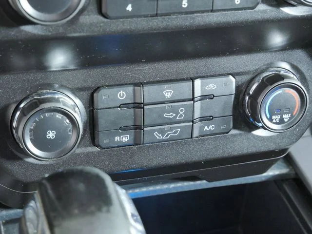 Certified Used 2019 Gray Ford XLT image 30