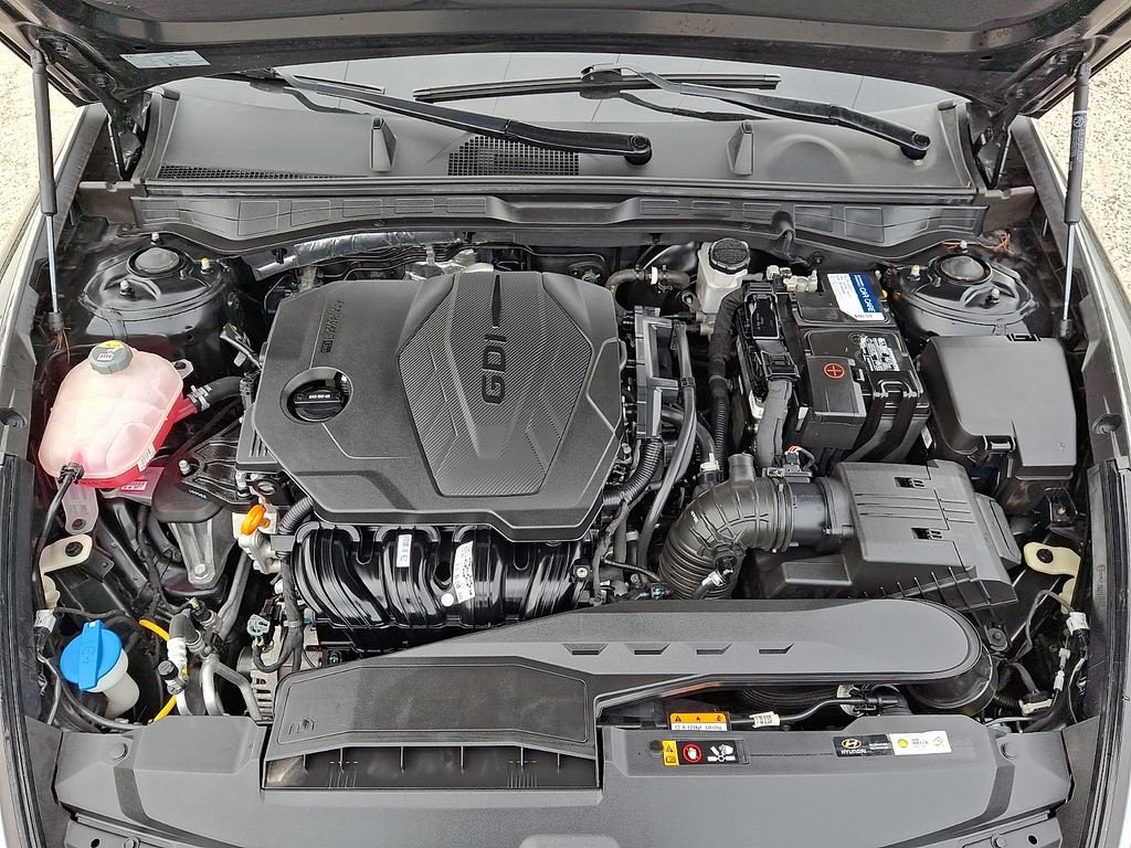 Used 2023 Black Hyundai SEL image 28