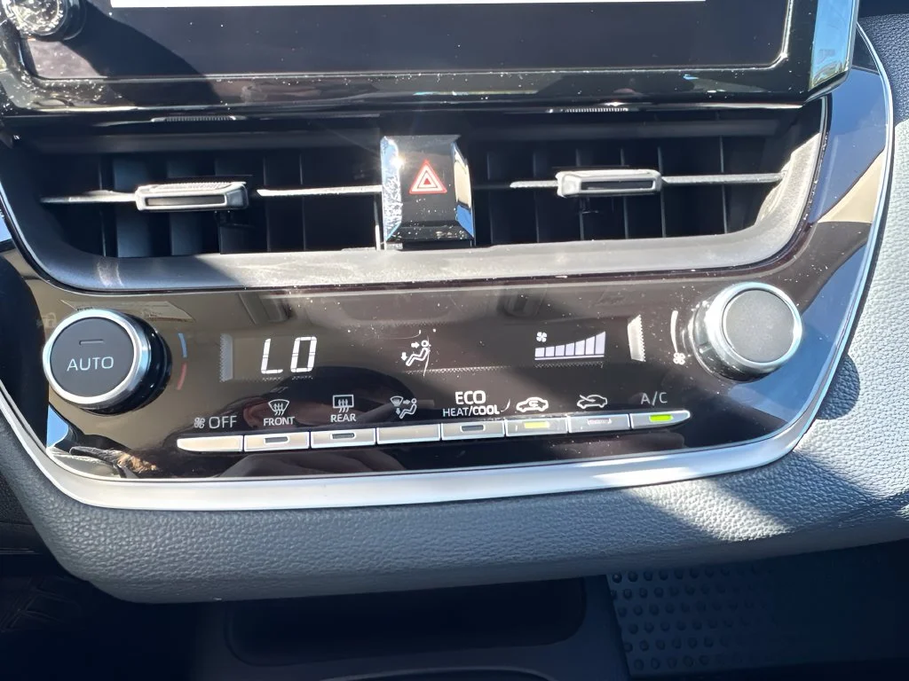 Used 2025 Silver Toyota LE image 19