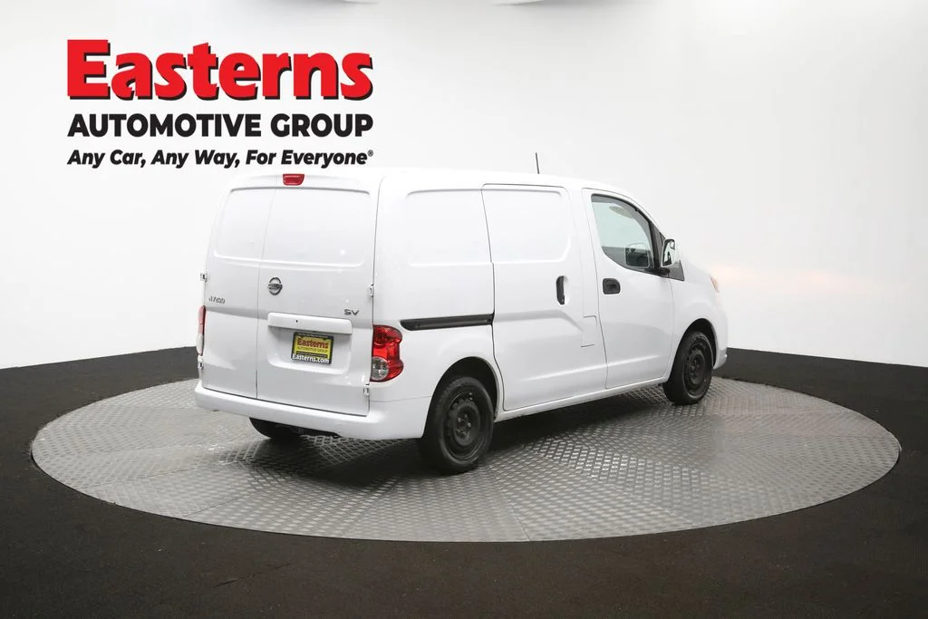Used 2020 White Nissan SV image 40