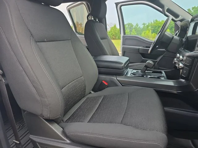 Used 2024 White Ford XLT image 11