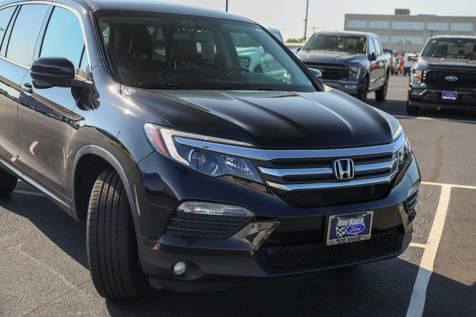 Used 2017 Crystal Black Pearl Honda EX-L image 8